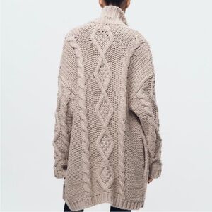 Zara cable knit sweater
